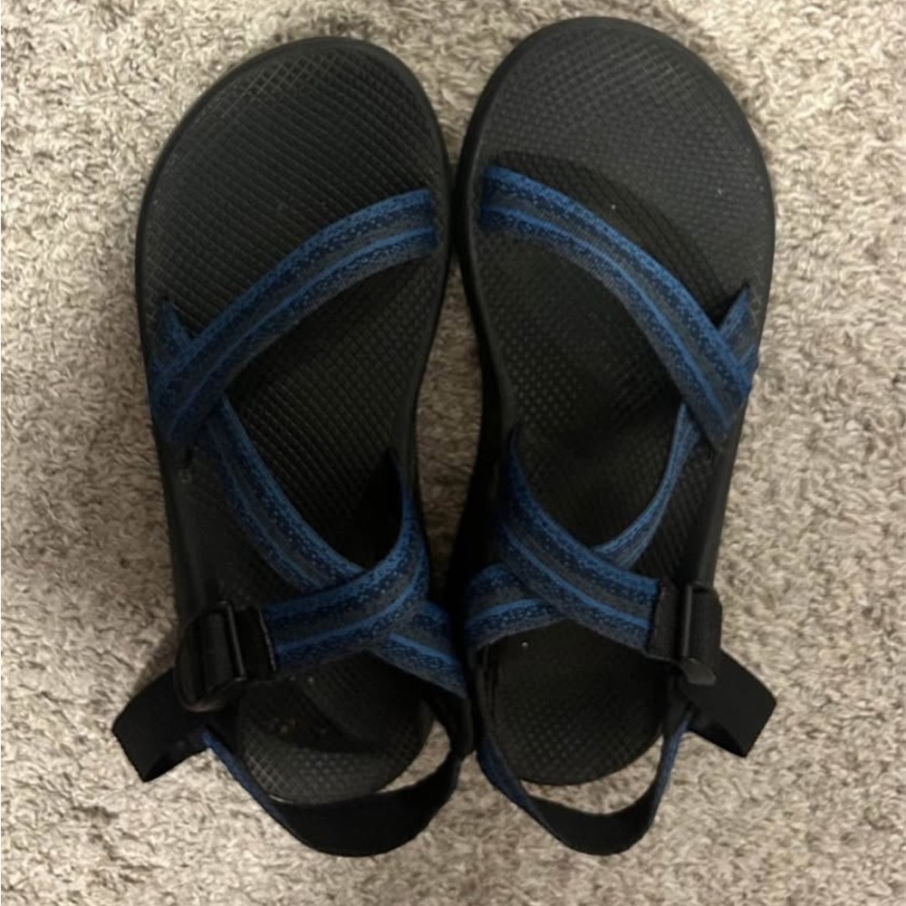 Men’s chacos size 12 blue stripe